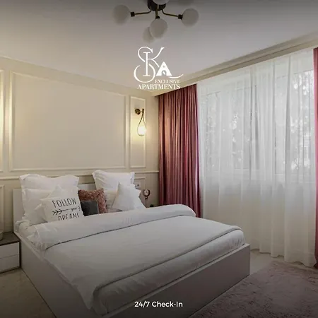 Sika Deluxe Apartment Arad Extérieur photo