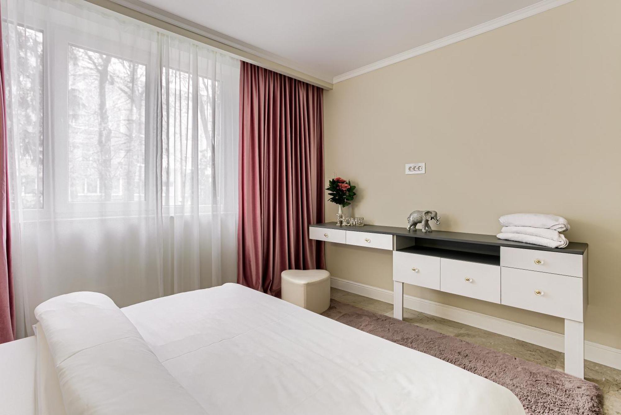 Sika Deluxe * Arad